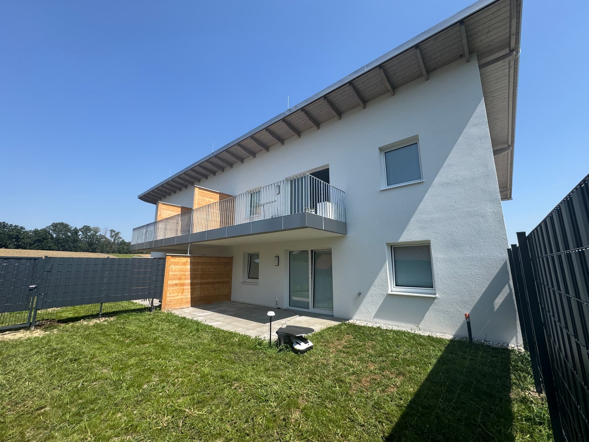 Employee apartment example 2